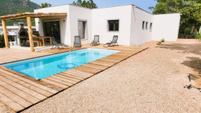 Villa Silvio, 8 pers, piscine, 15 minutes plage en voiture